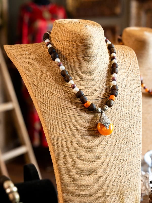 African Monarch Lodges Sijwa Boutique Necklace