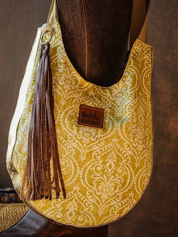 African Monarch Lodges Sijwa Boutique Nockels Bag